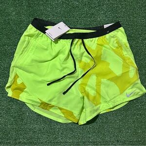 Nike Standard fit 5” Neon Green Men’s Shorts